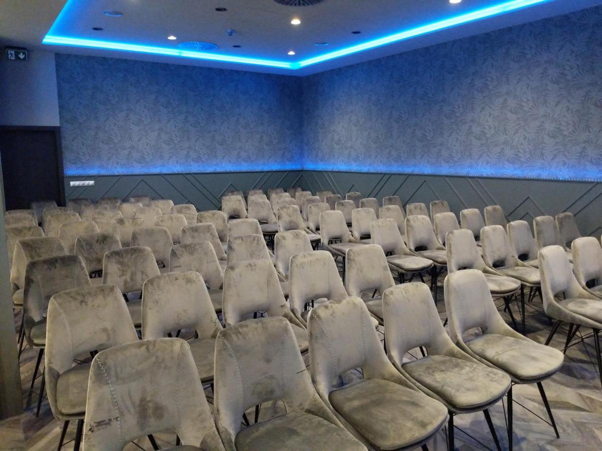 Wellness Hotel Panorama Trencsénteplic Kültér fotó