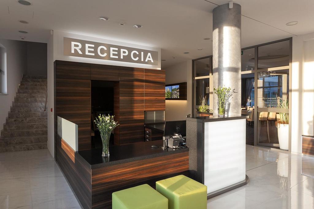 Wellness Hotel Panorama Trencsénteplic Kültér fotó