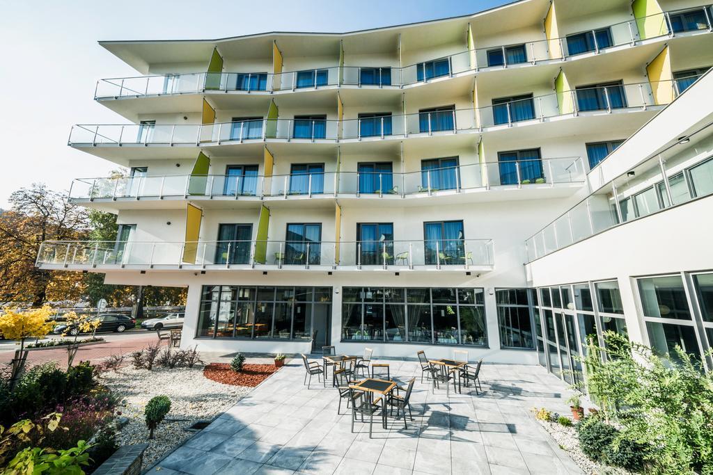 Wellness Hotel Panorama Trencsénteplic Kültér fotó